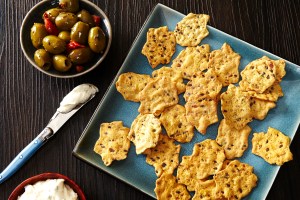 Beauty Shot_Ancient Grain Crisps